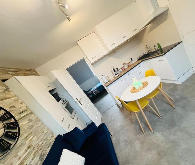 Appartement « My Love » Sainte-Savine Exterior foto